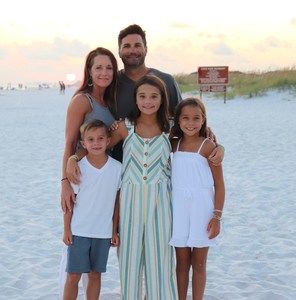 Meet your Posher, Don